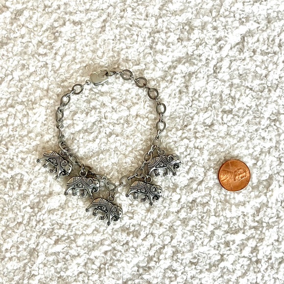 🆓 with purchase • elephant charm bracelet - Picture 8 of 15